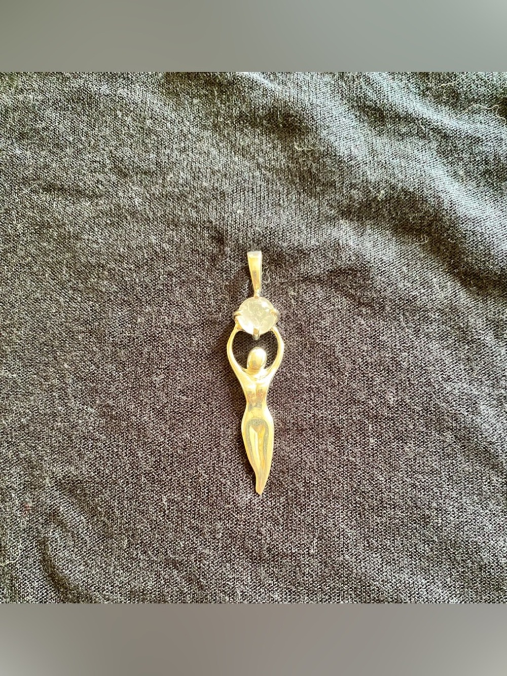 Goddess Pendant Necklace. (925 silver)